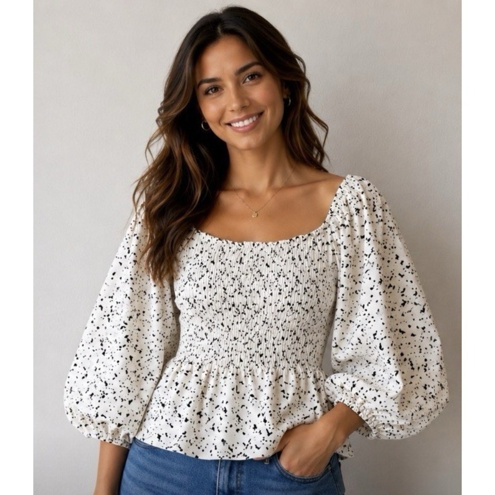 Strut & Bolt Black White Smocked Peplum Bubble Sleeve Top Size Small